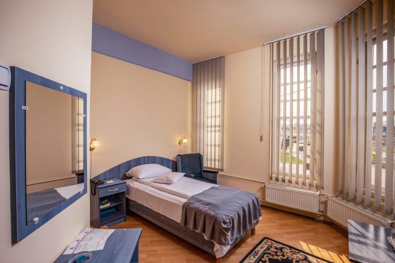 Hotel Castel Sfântu-Gheorghe 外观 照片